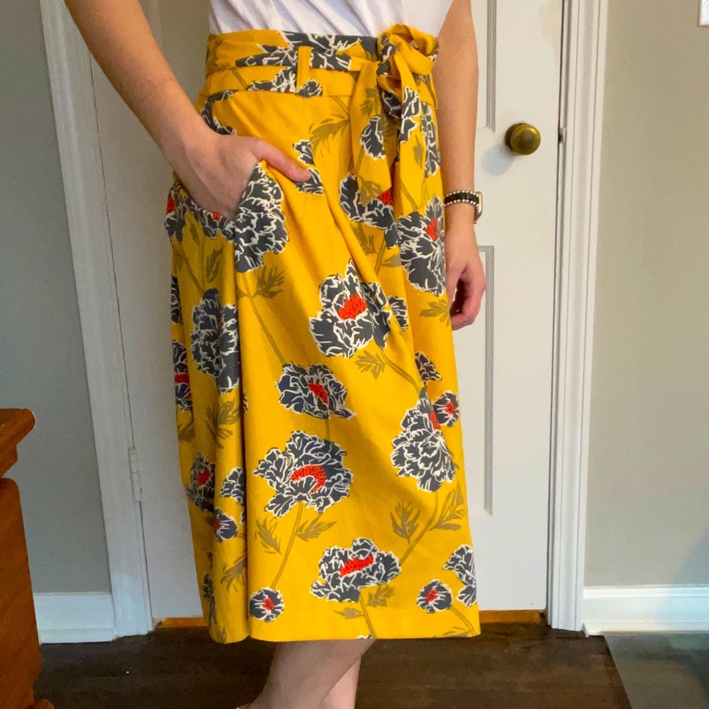 Banana republic tie waist midi skirt